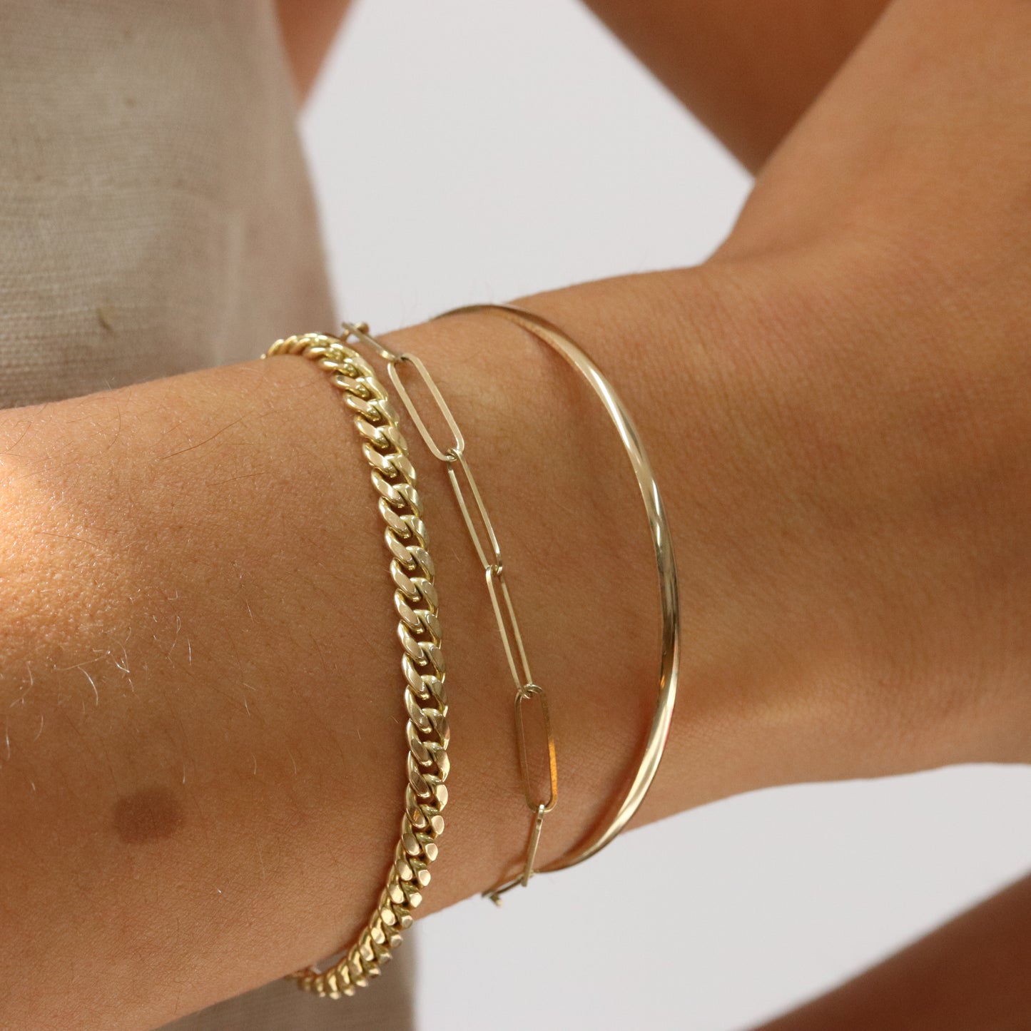 14K Gold Bangle Bracelet