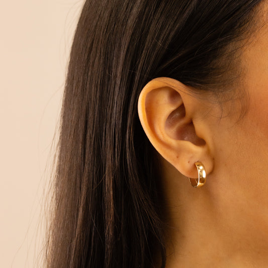 How to style hoop earrings