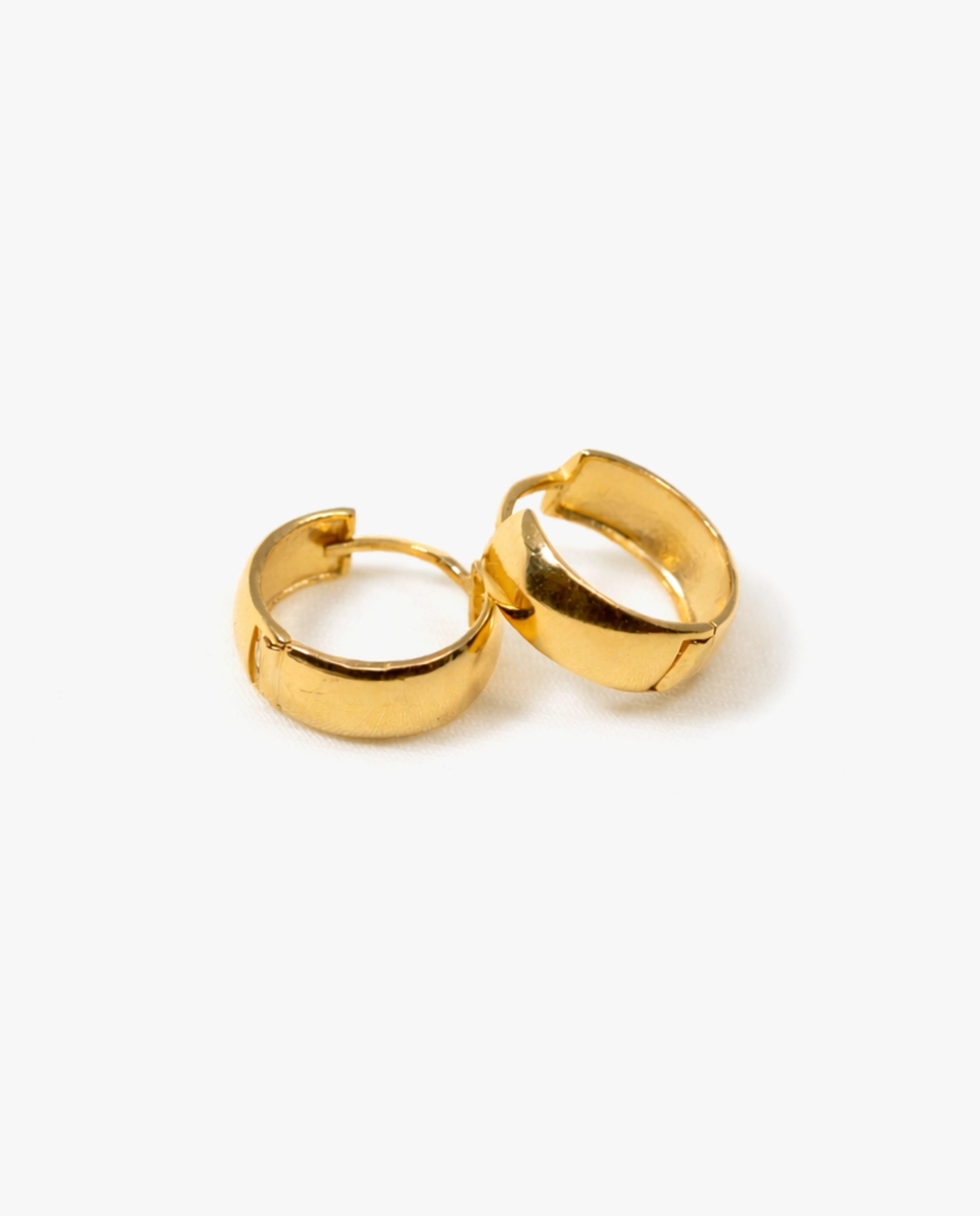 5MM Dainty Polished Huggies