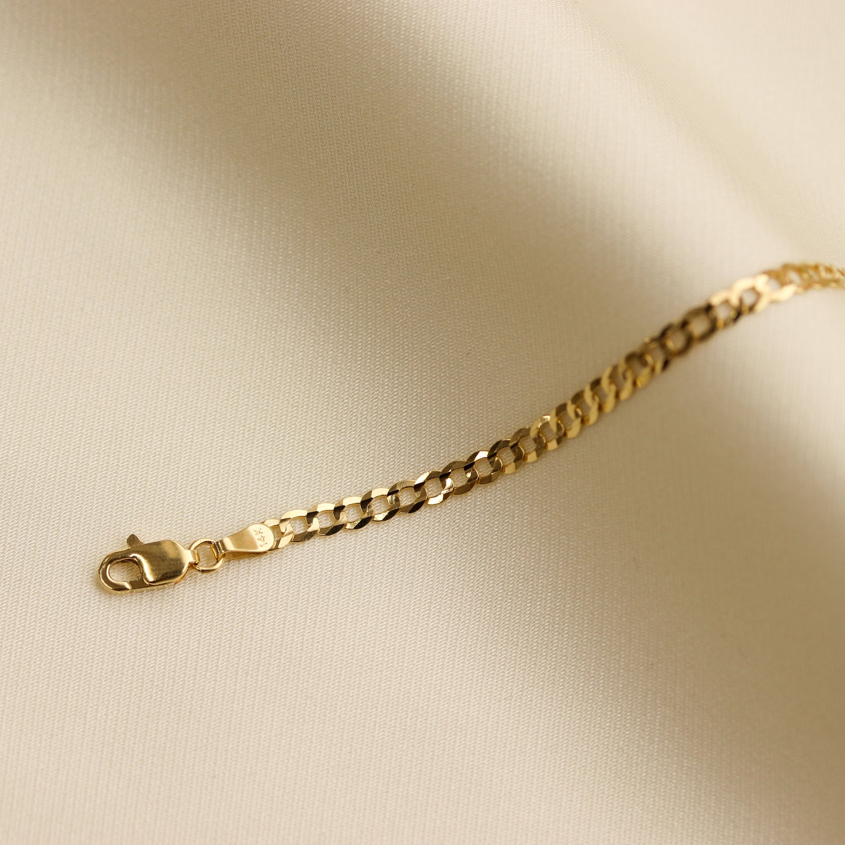 Curb Chain – Design Gold Jewelry