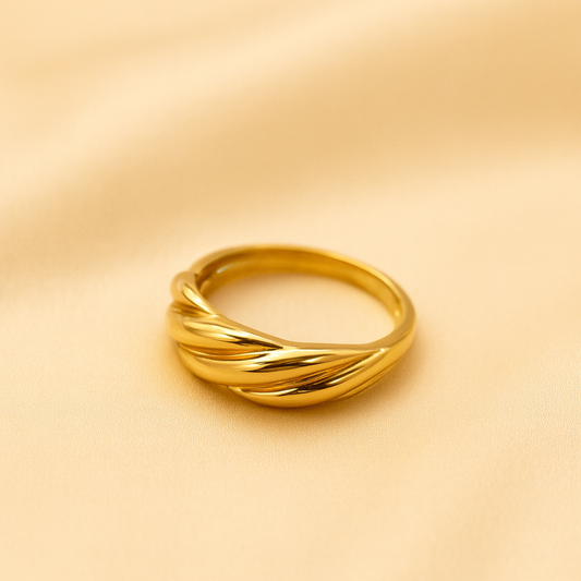 Croissant Ring
