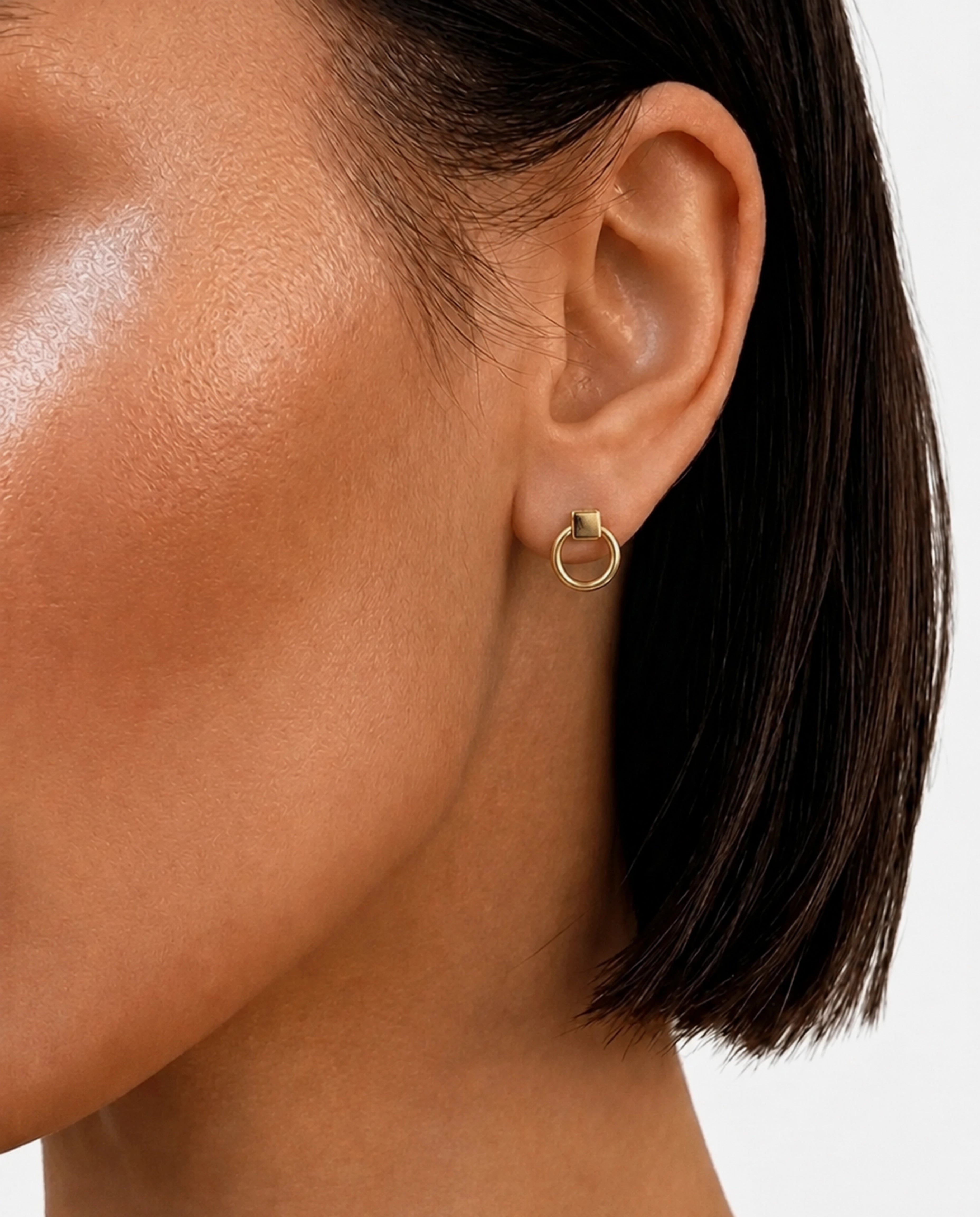 14K Open Circle Stud Earrings