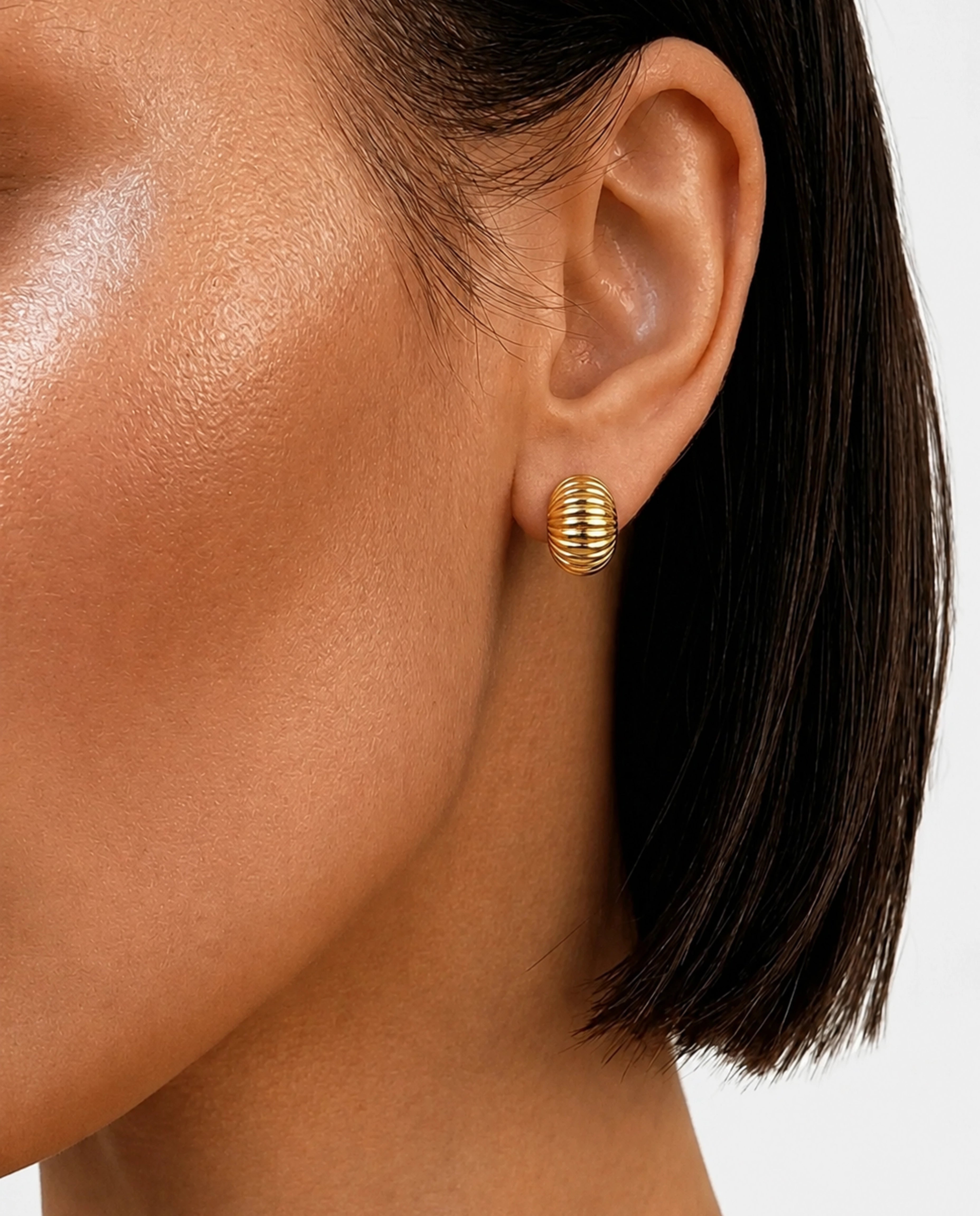 14K Oval Button Earrings