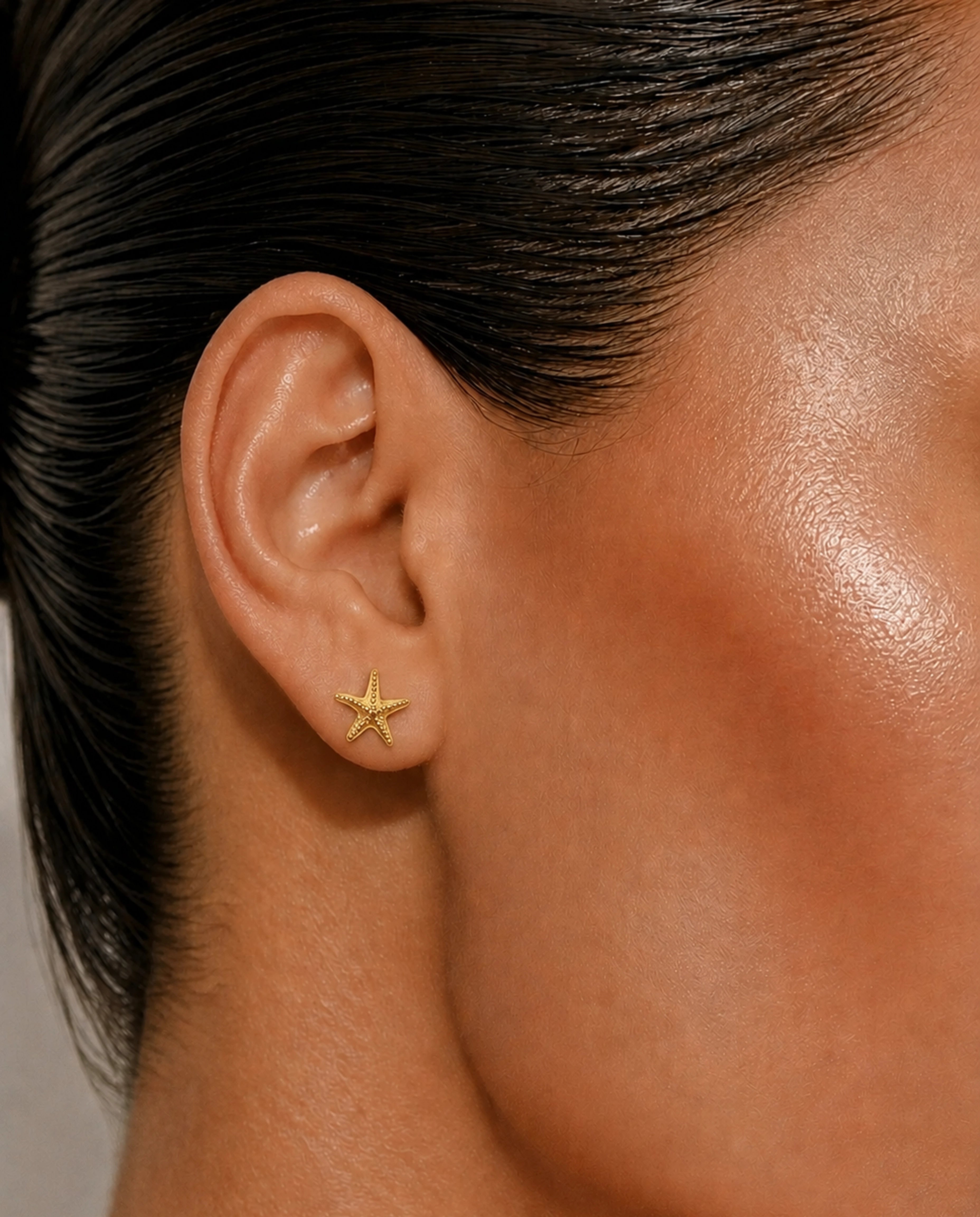 14k Gold Starfish Earrings