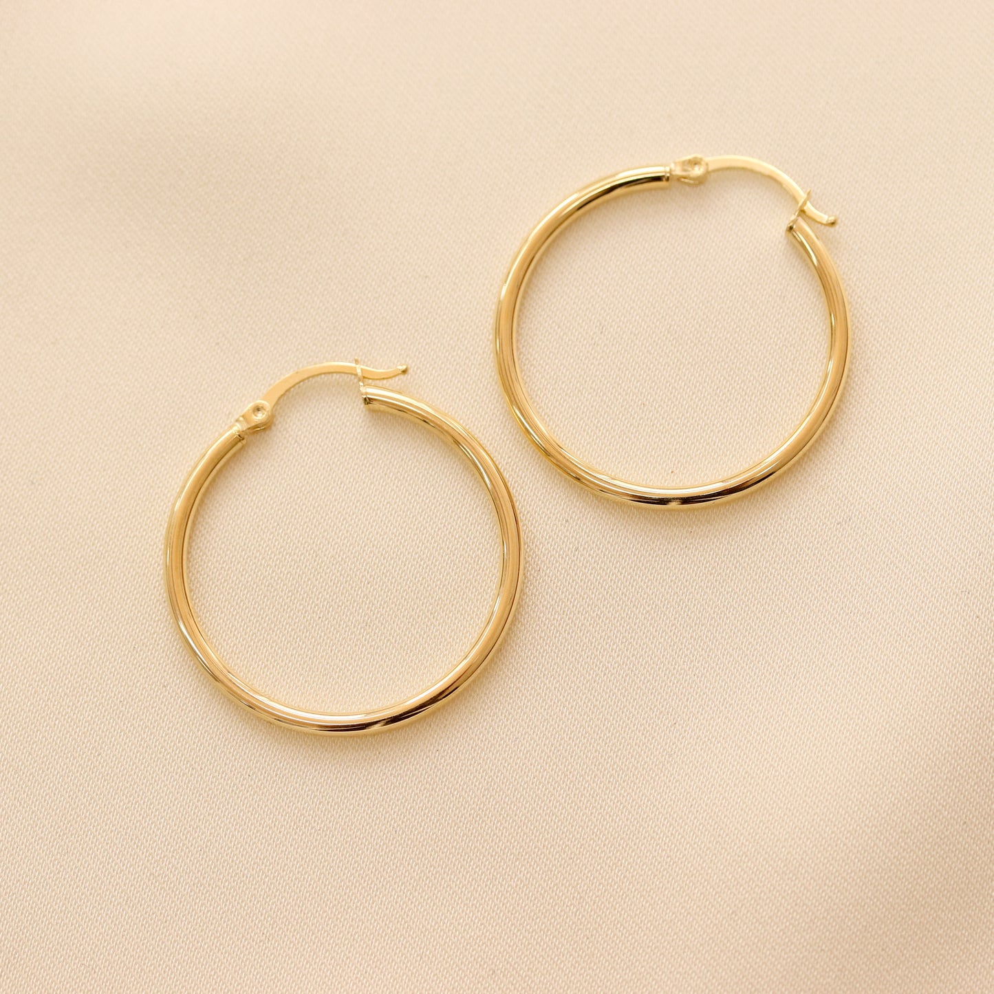 25mm Basic Hoop Earrings