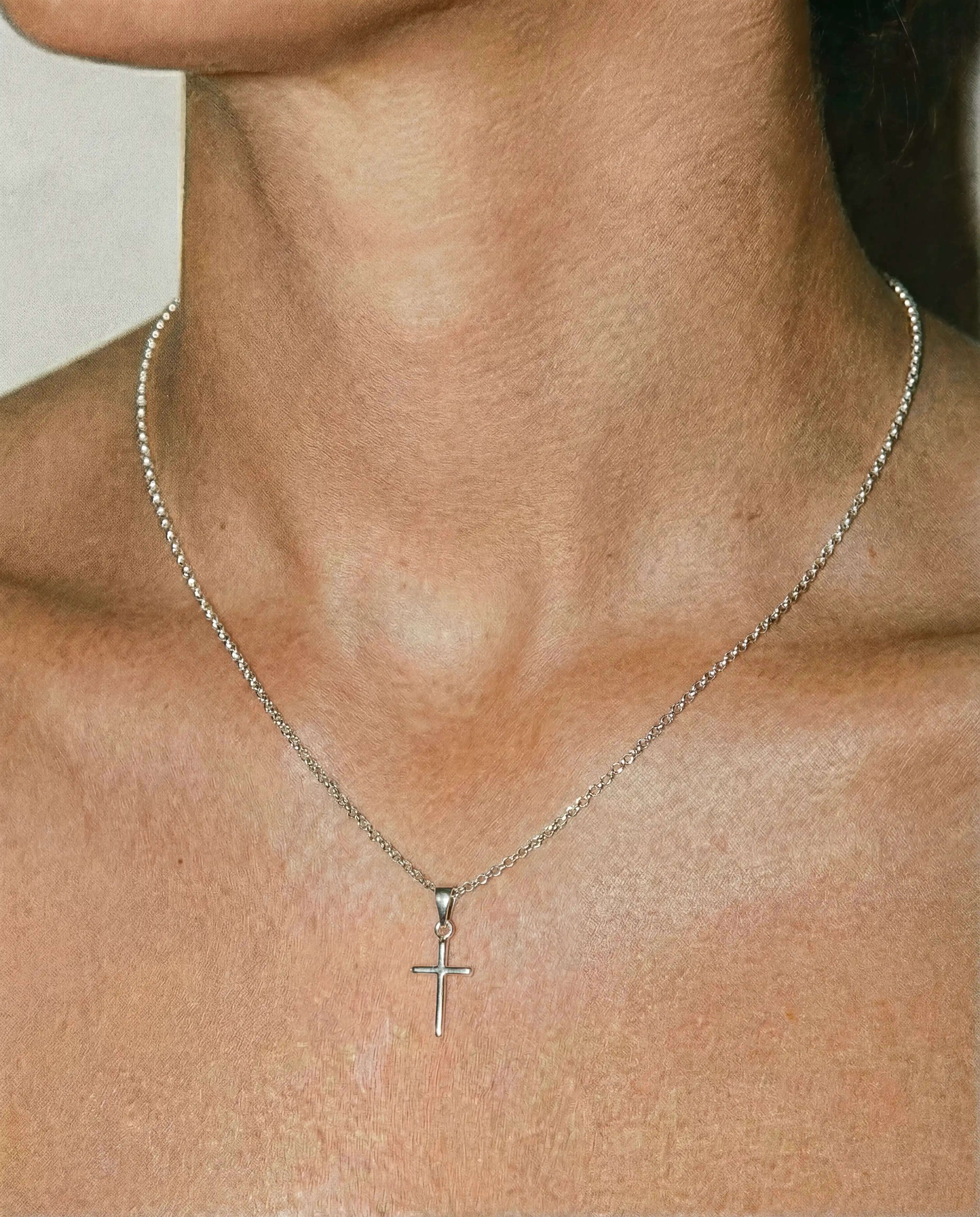 White Gold Small Cross Pendant