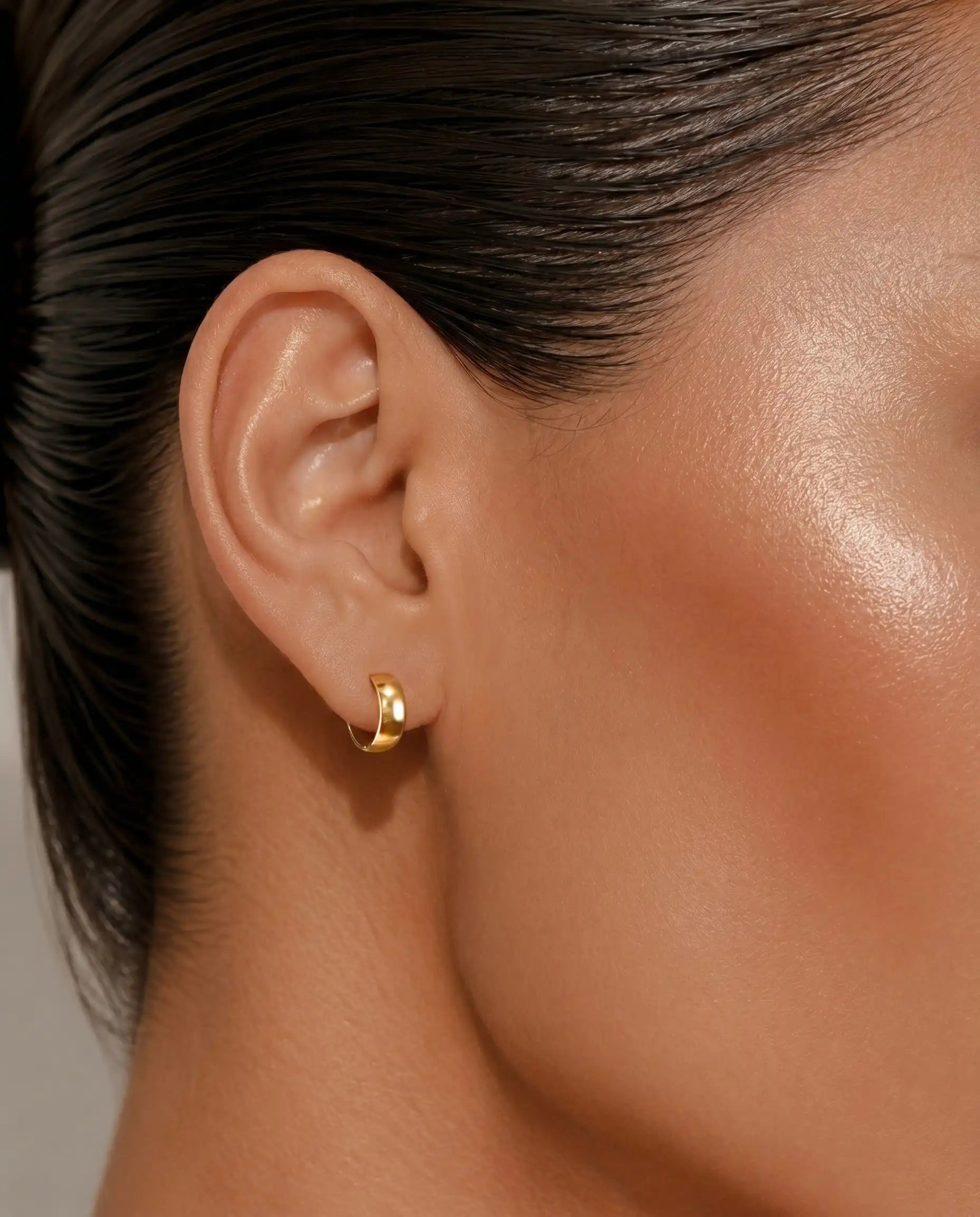 5MM Dainty Polished Huggies